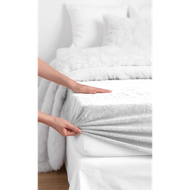 Hoeslaken teddy 180x200cm Foto van Hoeslaken teddy 180x200cm