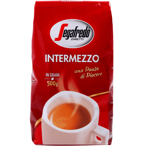 Foto van Segafredo Koffiebonen espresso intermezzo op witte achtergrond