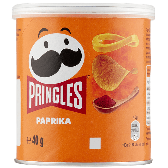 Foto van Pringles Chips paprika op witte achtergrond
