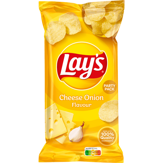 Foto van Lay's Chips cheese union op witte achtergrond