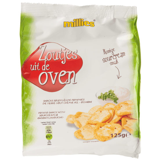 Foto van Millies Zoutjes uit de oven sour cream en onion op witte achtergrond