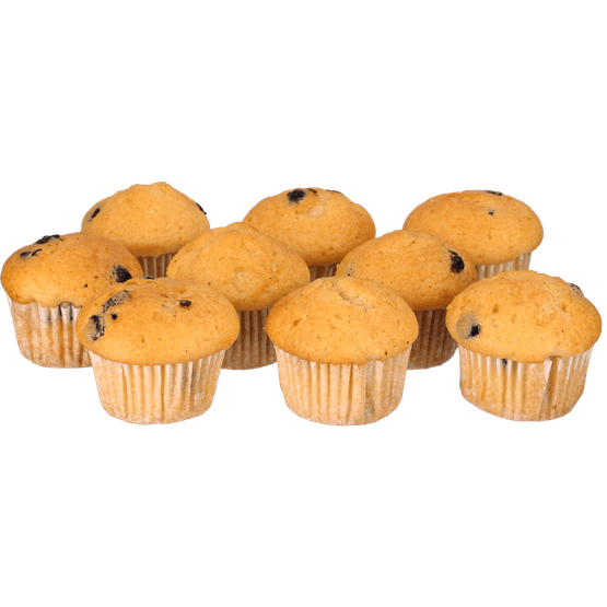 Foto van Vers afbak Mini muffins op witte achtergrond