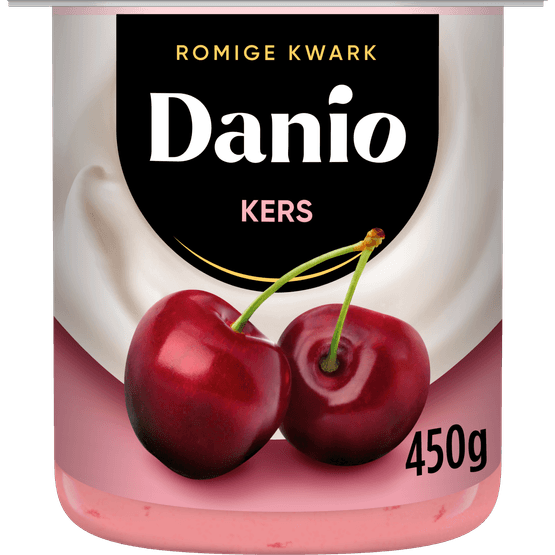 Foto van Danio Romige kwark kers op witte achtergrond