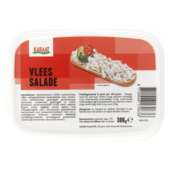 Foto van Karaat Salade vlees op witte achtergrond
