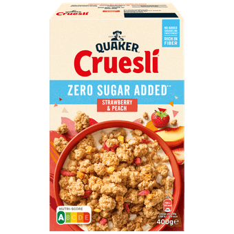 Quaker Granola strawberry & peach zero sugar