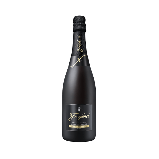 Foto van Freixenet Cava Cordon Negro op witte achtergrond