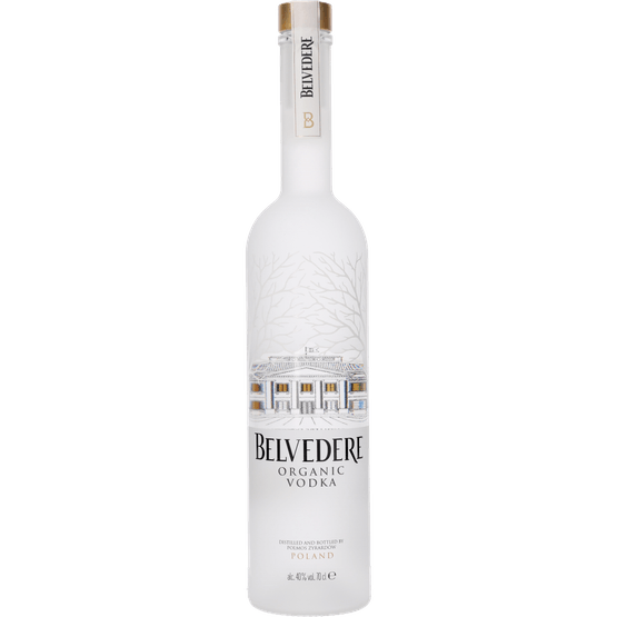 Foto van Belvedere Vodka pure organic op witte achtergrond