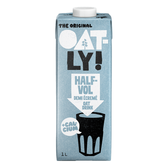 Foto van Oatly Haverdrink halfvol op witte achtergrond