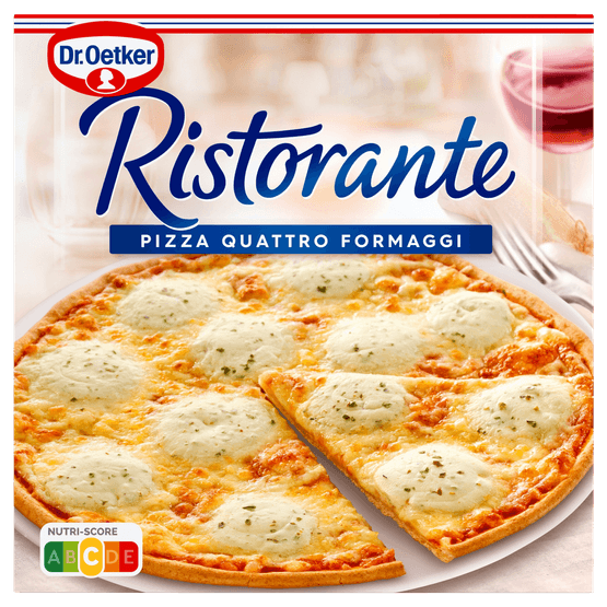 Foto van Dr. Oetker Ristorante pizza quattro formaggi op witte achtergrond