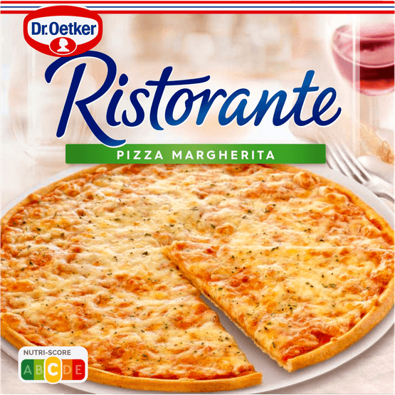 Foto van Dr. Oetker Ristorante pizza margherita op witte achtergrond