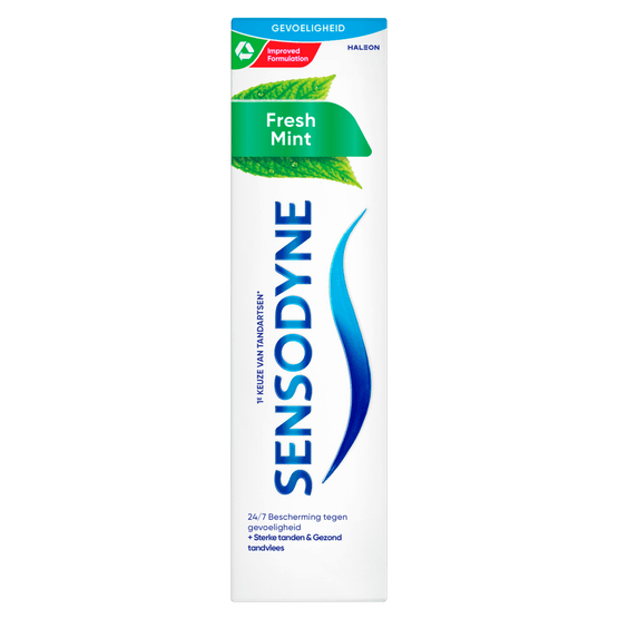 Foto van Sensodyne Tandpasta fresh mint op witte achtergrond