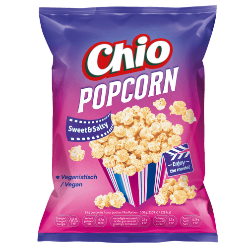 Foto van Chio Popcorn sweet en salty op witte achtergrond