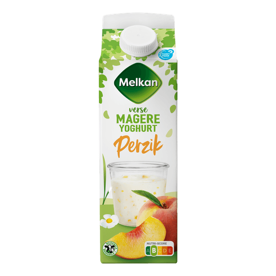 Foto van Melkan Vruchtenyoghurt perzik op witte achtergrond