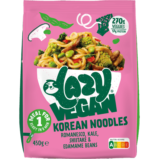 Foto van LAZY VEGAN Korean noodles op witte achtergrond