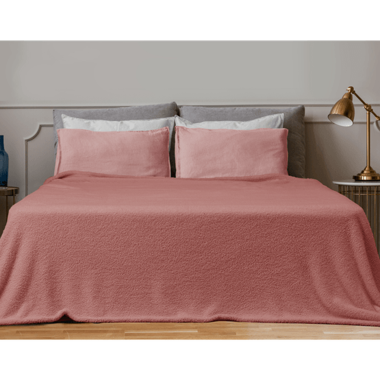 Foto van Bedsprei teddy 220 x 240 cm op witte achtergrond