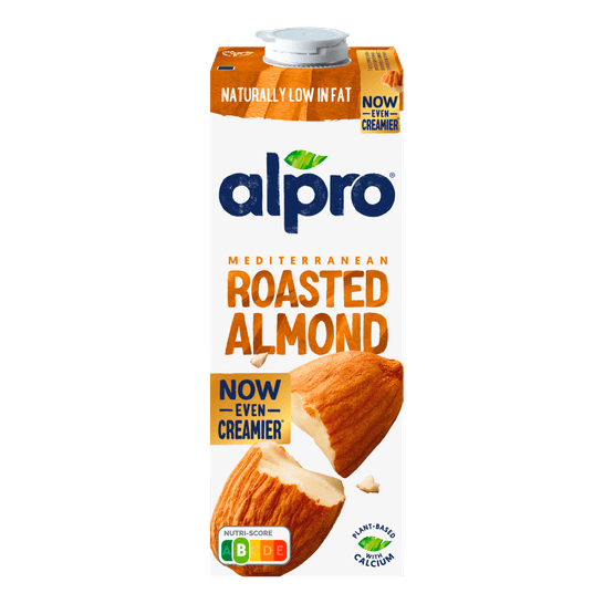 Foto van Alpro Amandeldrink op witte achtergrond