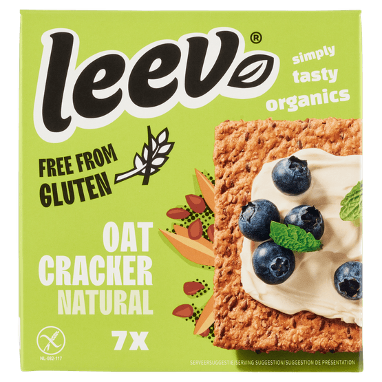 Foto van Leev Oat cracker naturel glutenvrij op witte achtergrond