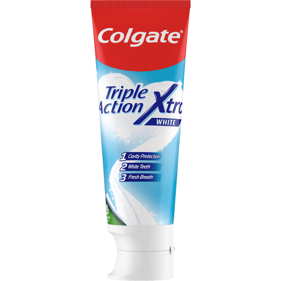 Foto van Colgate Tandpasta triple action whitening op witte achtergrond