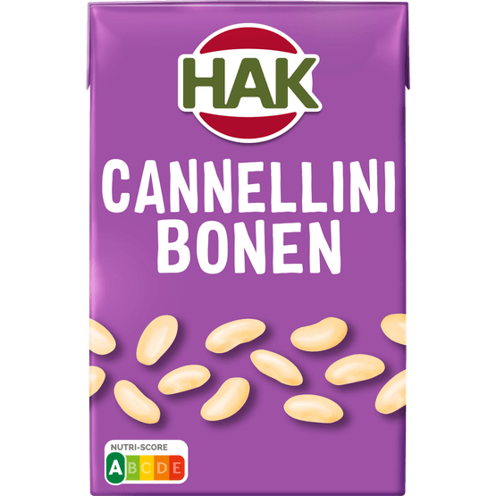 Foto van Hak Cannellini bonen op witte achtergrond