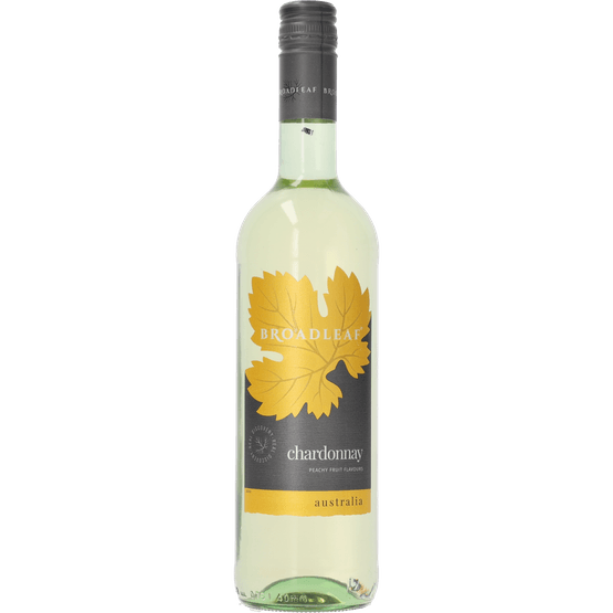 Foto van Broadleaf Chardonnay op witte achtergrond