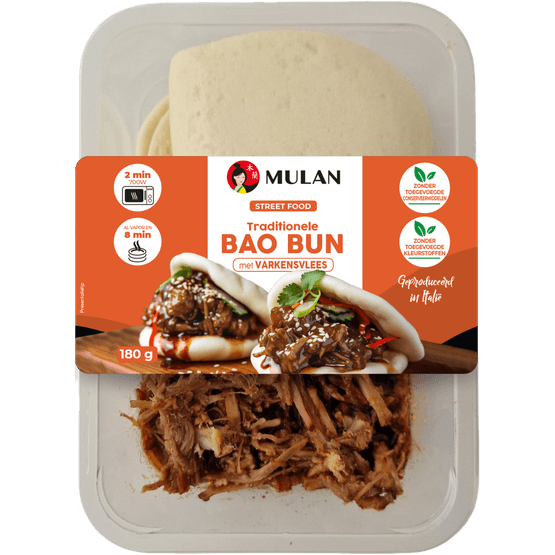 Foto van Mulan Bao bun met varkensvlees op witte achtergrond