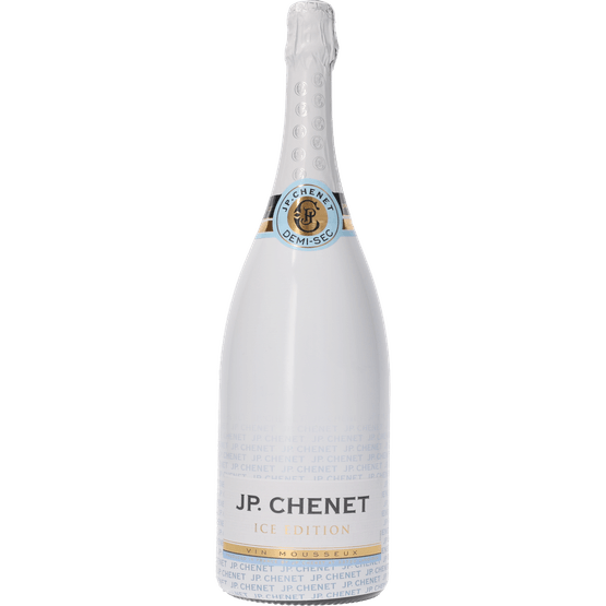 Foto van J.P. Chenet Ice edition white sparkling magnum op witte achtergrond