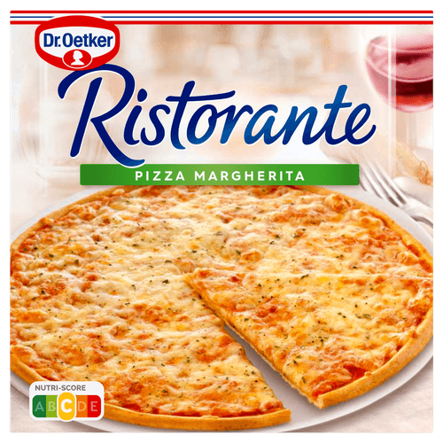 Foto van Dr. Oetker Ristorante pizza margherita op witte achtergrond