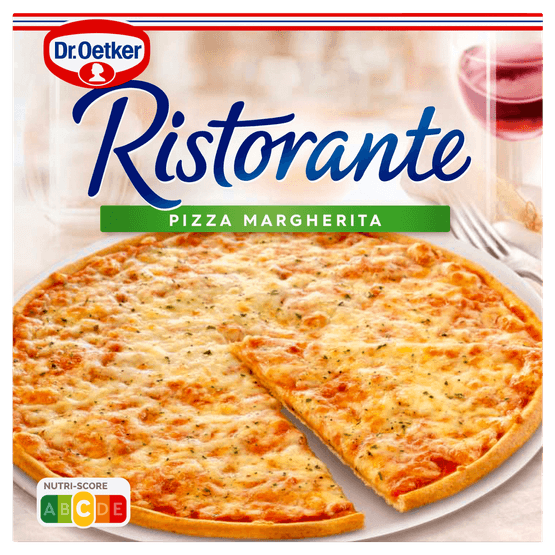 Foto van Dr. Oetker Ristorante pizza margherita op witte achtergrond