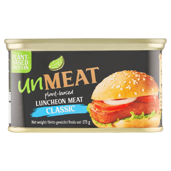 Foto van UnMeat Luncheon veganistisch op witte achtergrond