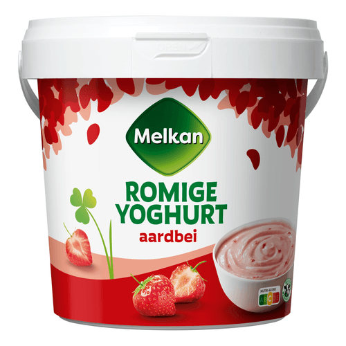 Foto van Melkan Roomyoghurt aardbei op witte achtergrond