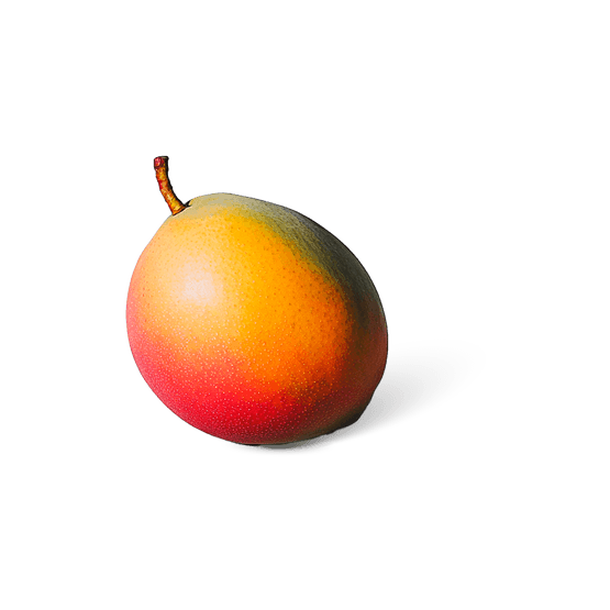 Foto van Grote mango op witte achtergrond