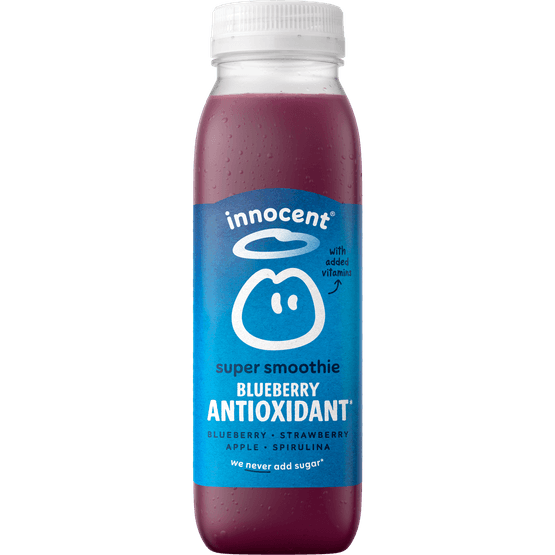 Foto van Innocent Super smoothie blueberry anti oxidant op witte achtergrond