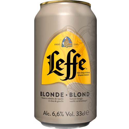 Foto van Leffe Blond op witte achtergrond