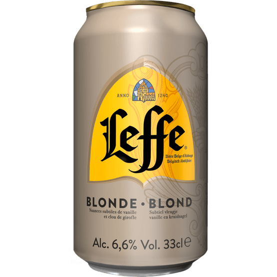 Foto van Leffe Blond op witte achtergrond