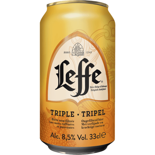 Foto van Leffe Tripel op witte achtergrond