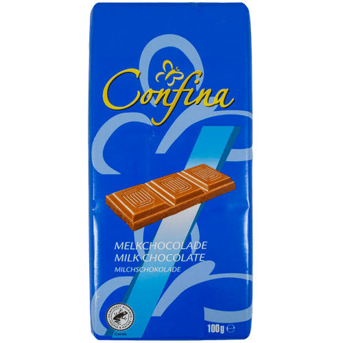 Foto van Confina Chocoladereep melk hazelnoot op witte achtergrond