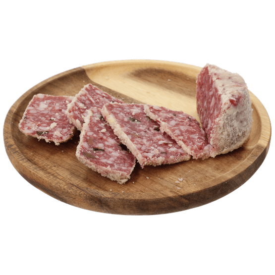 Foto van Truffelbol parmezaanse kaas op witte achtergrond
