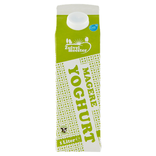 Foto van Zuivelmeester Magere yoghurt op witte achtergrond