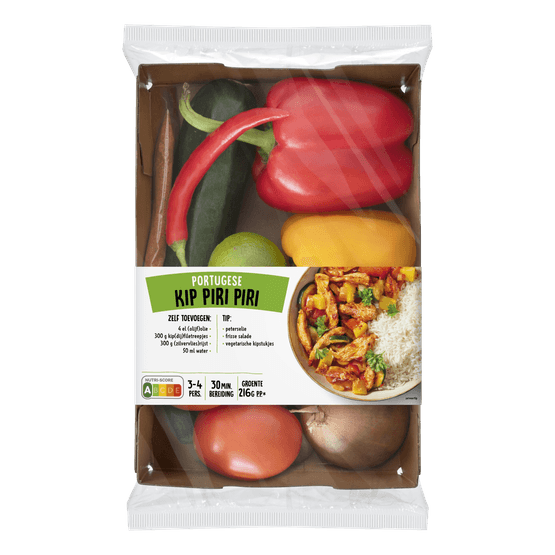 Foto van Verspakket kip piri piri op witte achtergrond