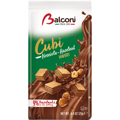 Foto van Balconi Cubi wafers nocciola op witte achtergrond