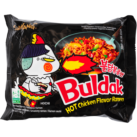 Foto van SAMYANG Hot chicken zzaldduk op witte achtergrond