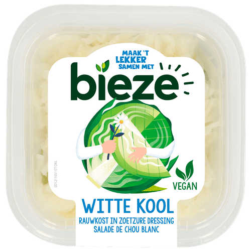 Foto van Bieze Rauwkost witte kool op witte achtergrond