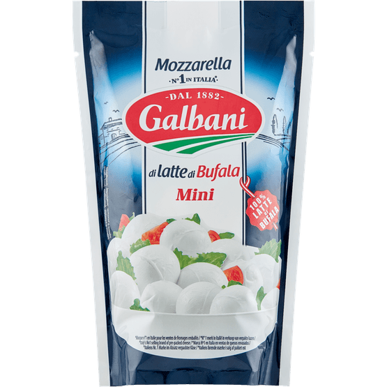 Foto van Galbani Mozzarella buffel mini op witte achtergrond