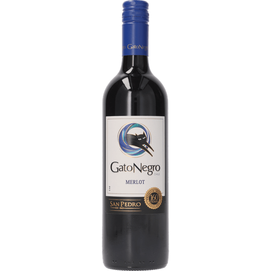 Foto van Gato Negro Merlot op witte achtergrond