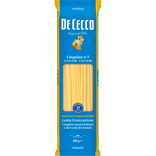 Foto van De Cecco Linguine op witte achtergrond