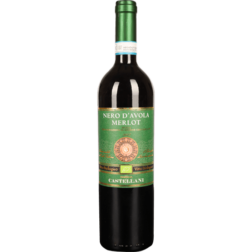 Foto van Castellani Nero d'Avola Merlot biologisch op witte achtergrond