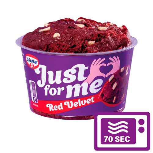 Foto van Dr. Oetker Just for me red velvet op witte achtergrond