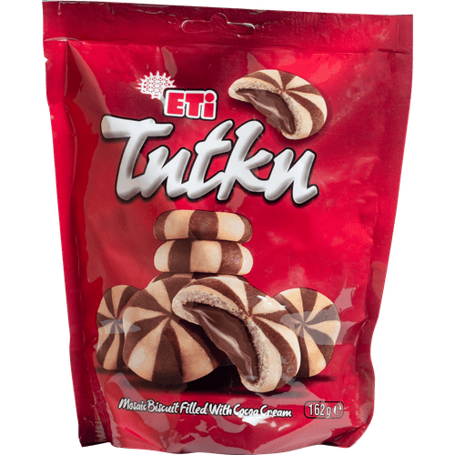 Foto van Tutku Gevulde biscuit op witte achtergrond