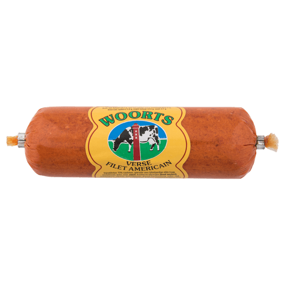 Foto van Woorts Filet americain op witte achtergrond