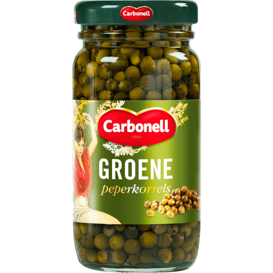 Foto van Carbonell Groene peperkorrels op witte achtergrond